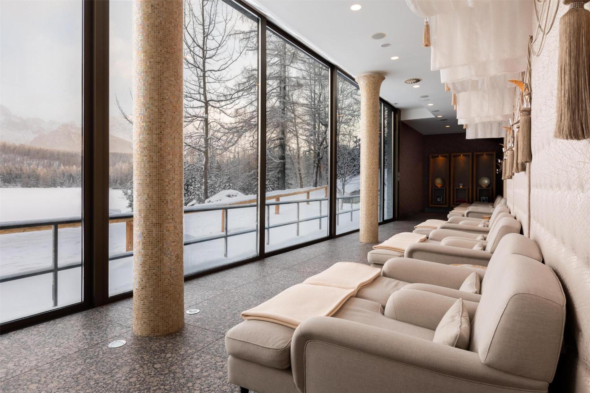 Grand Hotel Kempinski High Tatras Strbske Pleso Ngoại thất bức ảnh