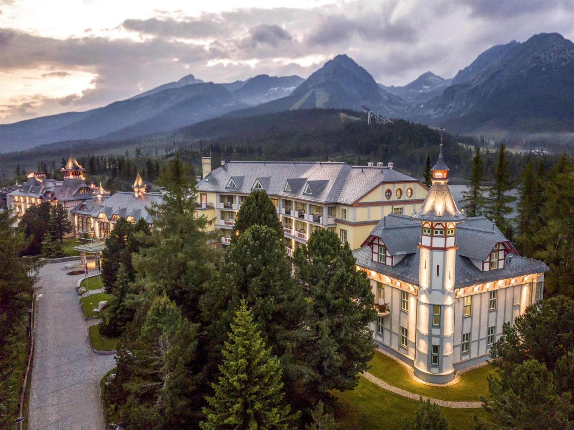 Grand Hotel Kempinski High Tatras Strbske Pleso Ngoại thất bức ảnh