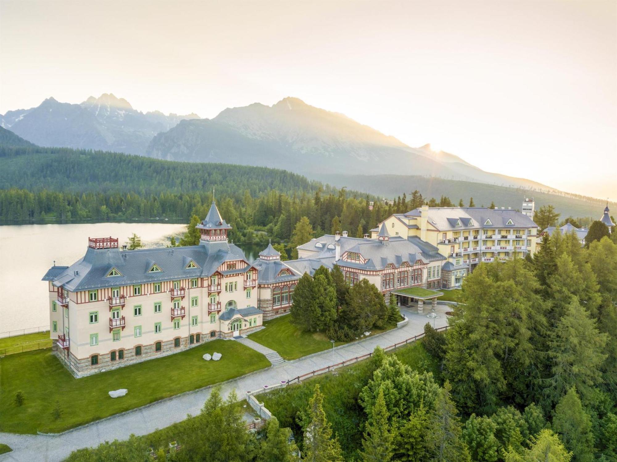 Grand Hotel Kempinski High Tatras Strbske Pleso Ngoại thất bức ảnh