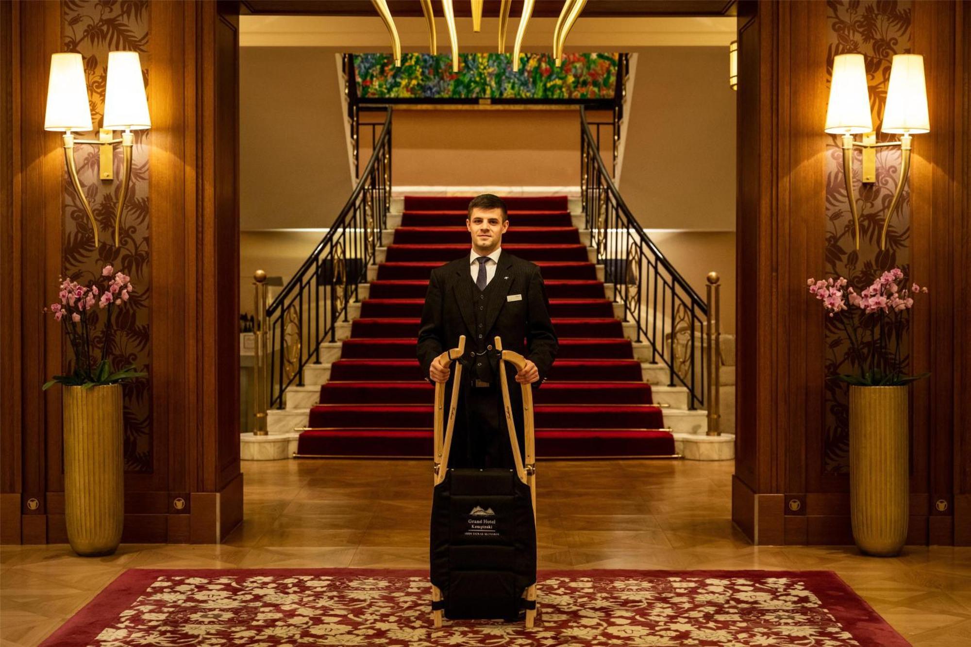 Grand Hotel Kempinski High Tatras Strbske Pleso Ngoại thất bức ảnh